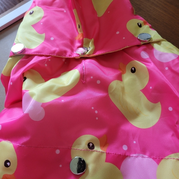 Dog Raincoat - Picture 8 of 9